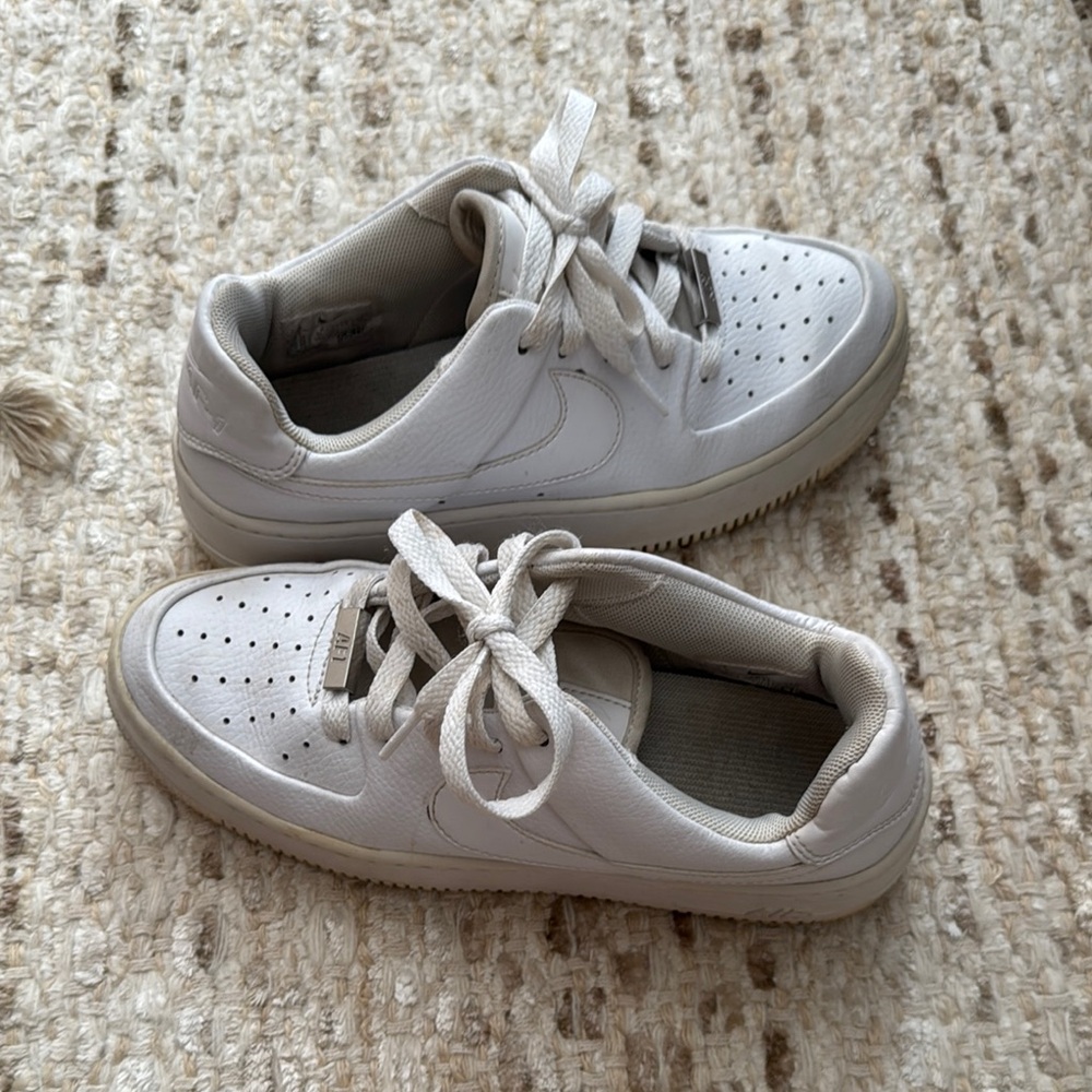 Nike Air Force 1 Sneakers